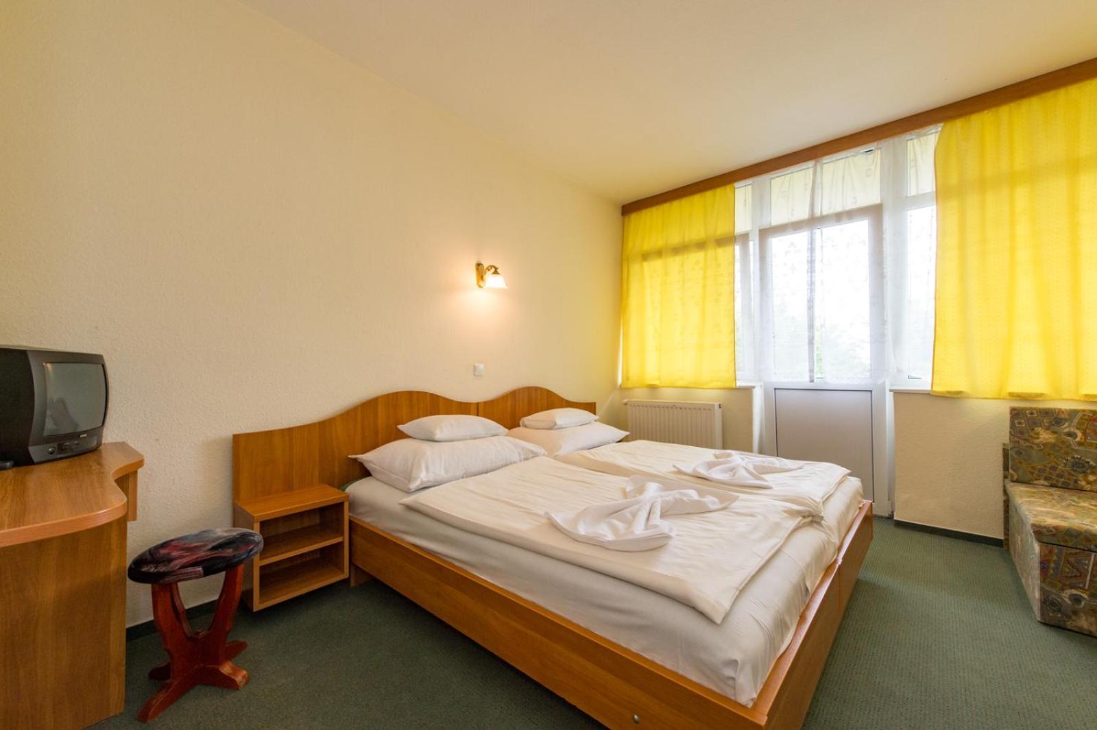 Hotel Nostra Siófok Zewnętrze zdjęcie